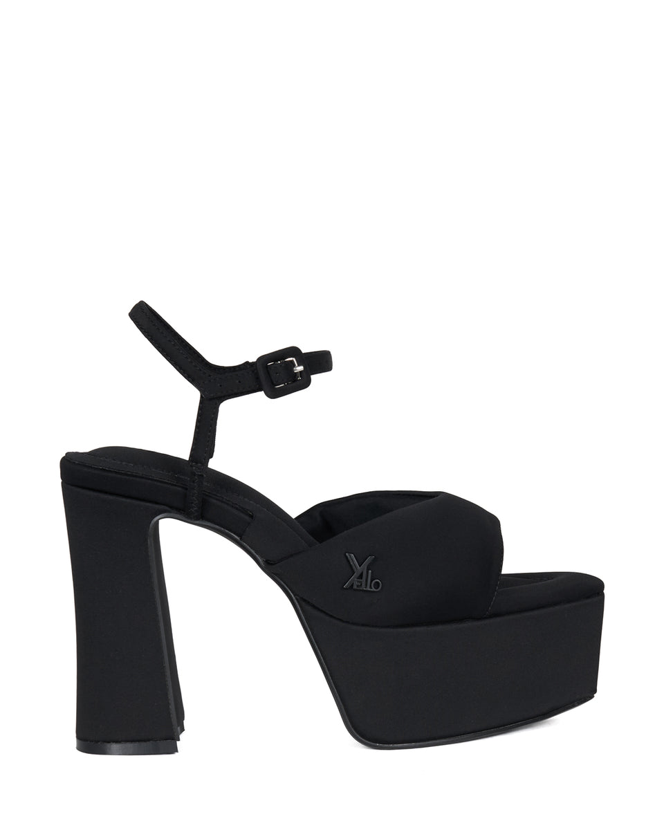 り*ん様 yello tokyo black chunky heel sanda TOKYO BLACK CHUNKY HEEL SANDALS – YELLO
