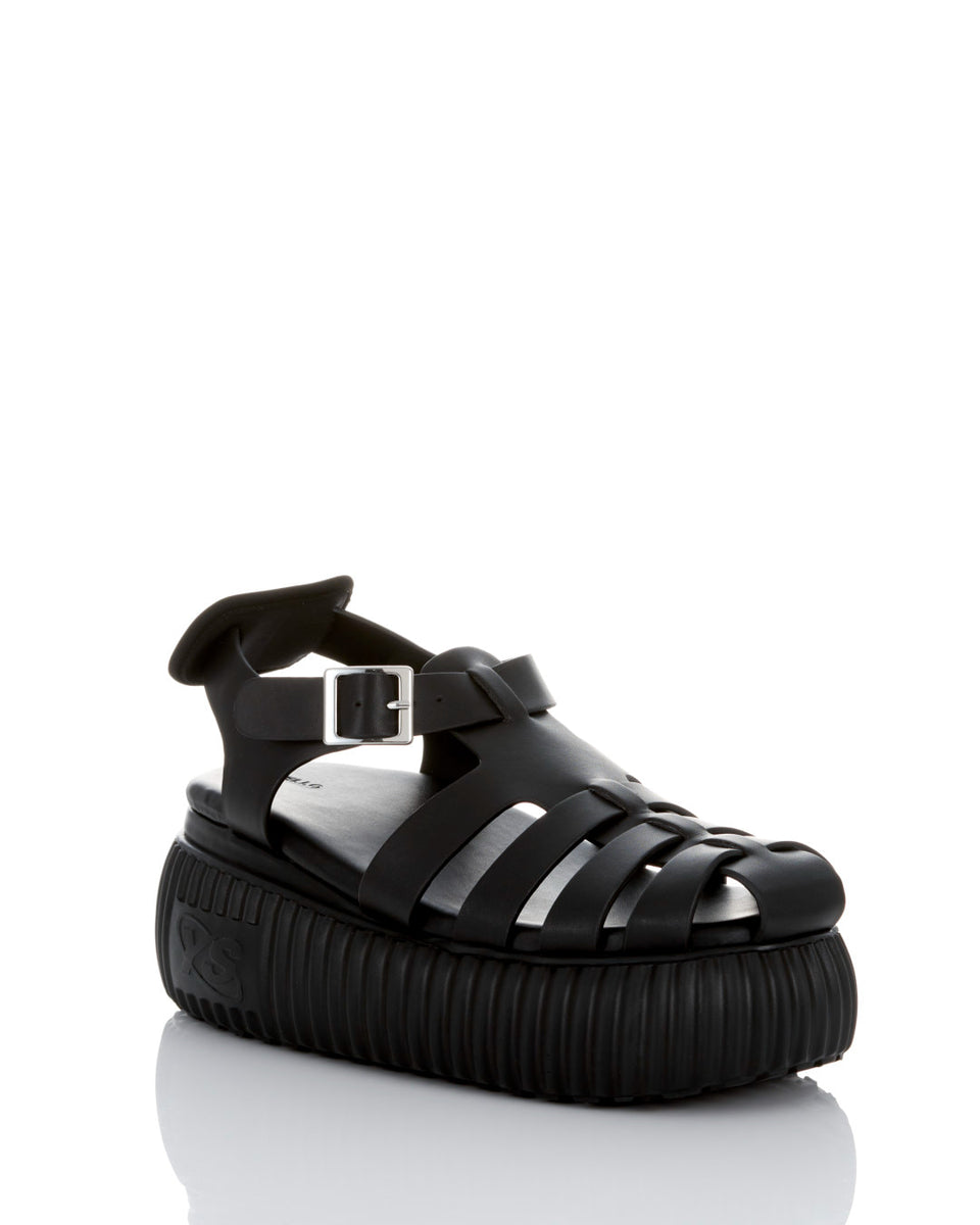 YELLO / TOKYO BLACK PLATFORM SANDALS