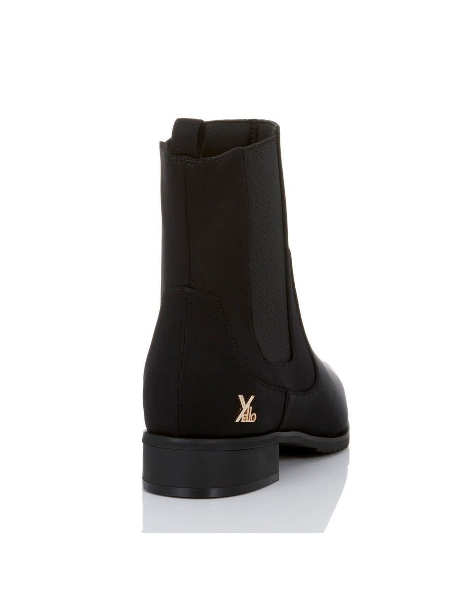 TOKYO BLACK FLAT SHORT BOOTS – YELLO