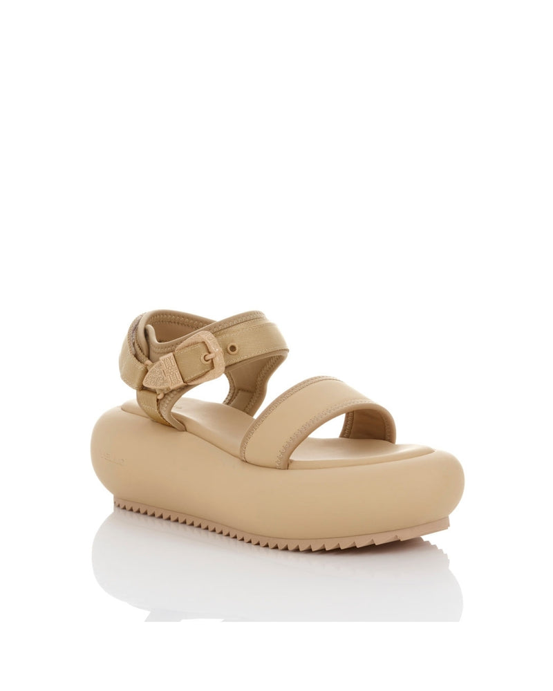 SLEEK LOW HEEL PLATFORM SANDALS – YELLO