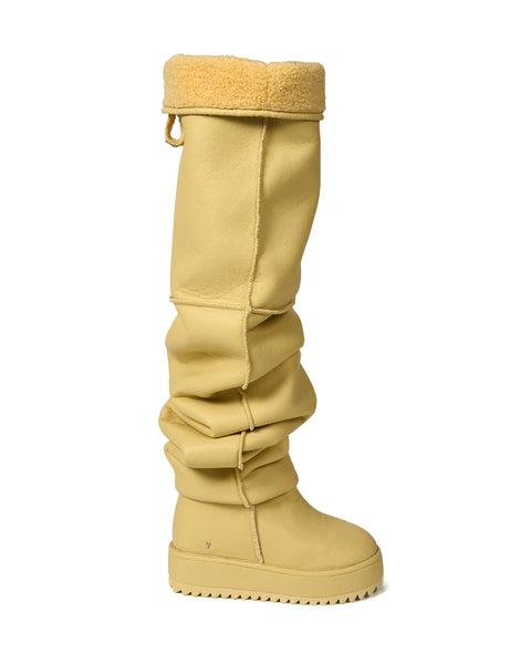 MAIN CHICK LOOSE FIT LONG BOOTS